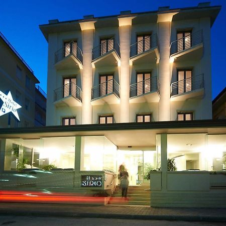 Hotel Sirio リド・ディ・カマイオーレ エクステリア 写真